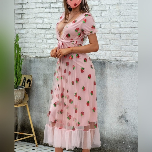 🌞Strawberry Sweet Dress - Picture 3 of 4